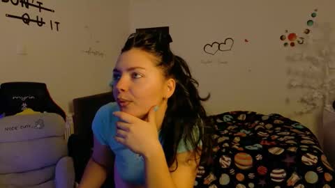 TheFarmergirl online show from 11-14-25, 05:39