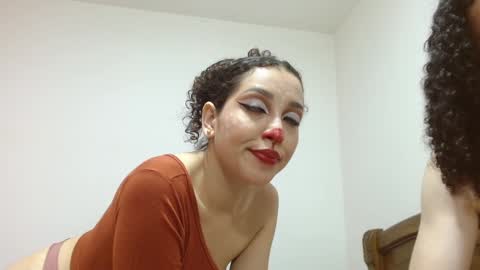Eros y Psique online show from 12-19-24, 06:56
