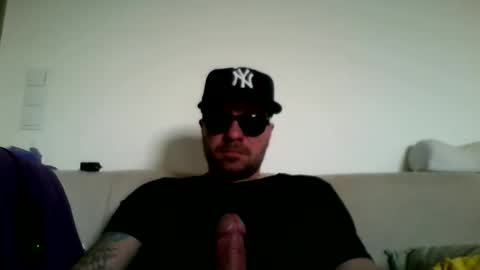Snapshot of theforkliftman chatting on 03-01-26, 02:41 theforkliftman online show from 03-01-26, 02:41