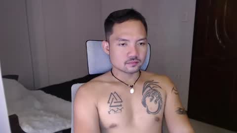 Snapshot of thefriskyasian chatting on 12-02-24, 03:36 Jaycee online show from 12-02-24, 03:36