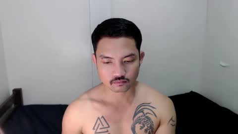 Snapshot of thefriskyasian chatting on 12-26-24, 04:04 Jaycee online show from 12-26-24, 04:04