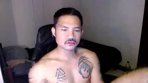 Snapshot of thefriskyasian chatting on 12-27-24, 07:57 Jaycee online show from 12-27-24, 07:57