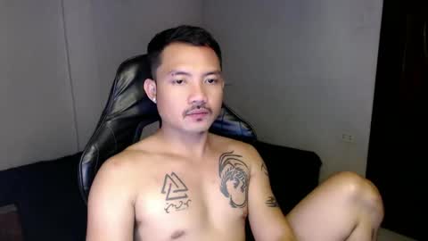 Snapshot of thefriskyasian chatting on 01-02-25, 08:57 Jaycee online show from 01-02-25, 08:57