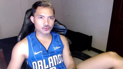 Snapshot of thefriskyasian chatting on 01-21-25, 08:32 Jaycee online show from 01-21-25, 08:32