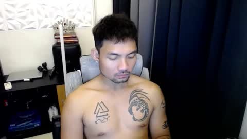 Snapshot of thefriskyasian chatting on 09-14-25, 09:58 Jaycee online show from 09-14-25, 09:58