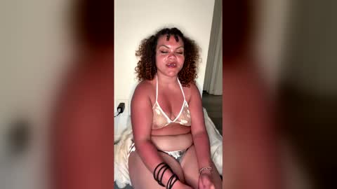 thegialana online show from 03-10-26, 02:27