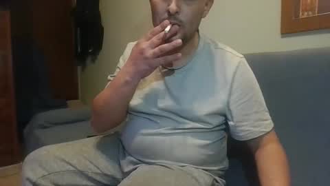 Snapshot of theglobezonexxx chatting on 12-22-25, 07:33 theglobezonexxx online show from 12-22-25, 07:33