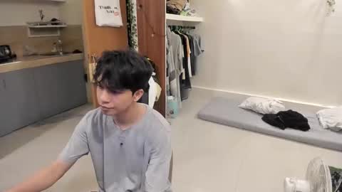 Green online show from 10-12-25, 08:19