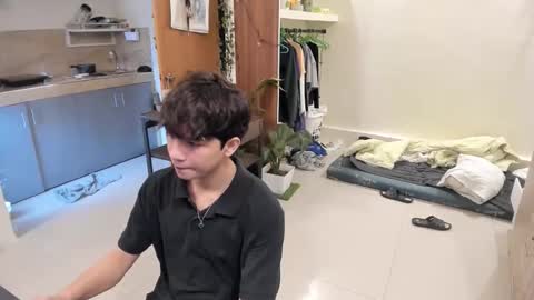 Green online show from 11-15-25, 07:16