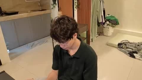 Green online show from 12-15-25, 12:48