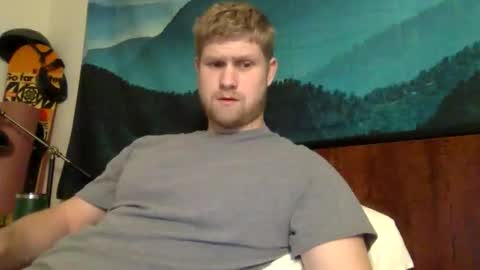 Snapshot of thehairyprince chatting on 03-08-26, 06:01 Harry online show from 03-08-26, 06:01