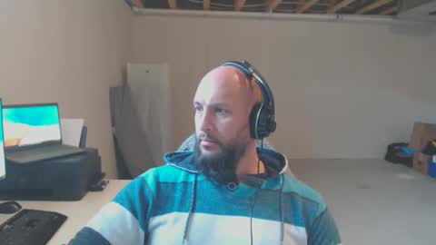 thehawaiian93 online show from 04-28-26, 06:57