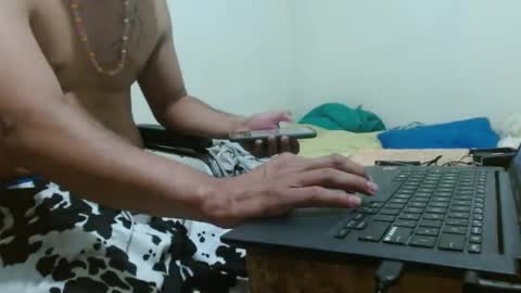 thehousedog online show from 09-23-25, 04:26