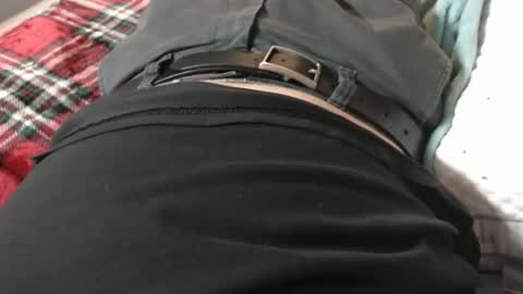 Snapshot of thejerk1974 chatting on 10-30-25, 09:37 Liam online show from 10-30-25, 09:37