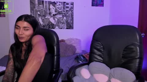Snapshot of thejoestars chatting on 01-21-25, 02:05 Tyler Ada online show from 01-21-25, 02:05