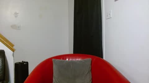 Snapshot of thekodyy chatting on 12-18-24, 12:18 thekodyy online show from 12-18-24, 12:18