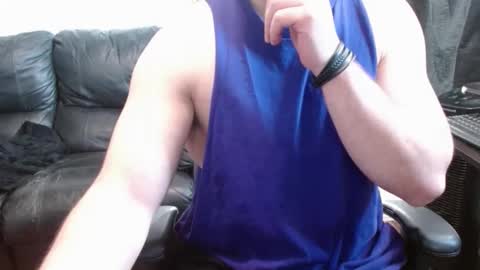 Snapshot of thekodyy chatting on 02-07-25, 01:43 thekodyy online show from 02-07-25, 01:43