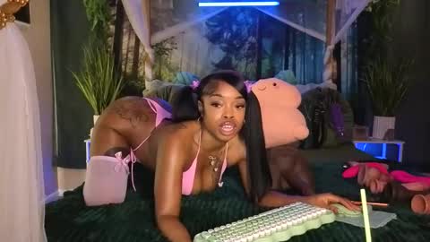 Snapshot of thelovelybrown chatting on 03-02-26, 07:54 thelovelybrown online show from 03-02-26, 07:54