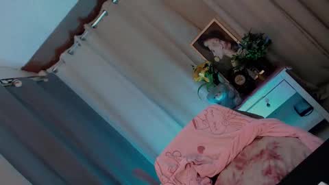 Snapshot of theloveofpatricia chatting on 10-24-25, 11:34 theloveofpatricia online show from 10-24-25, 11:34