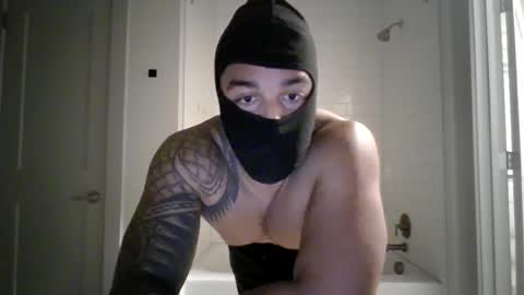 Snapshot of themaskedbull chatting on 07-10-26, 05:26 Themaskedbull online show from 07-10-26, 05:26