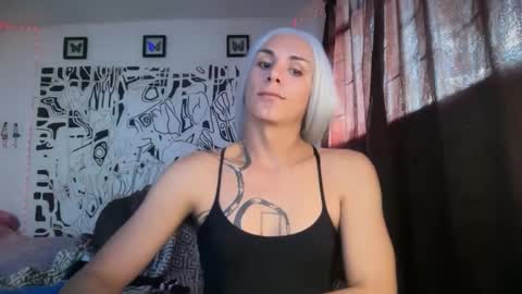 Lucy Lucy online show from 10-04-25, 09:46