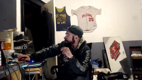 sledge online show from 02-08-25, 04:14