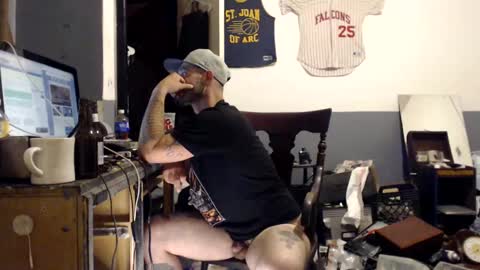 sledge online show from 09-17-25, 04:25