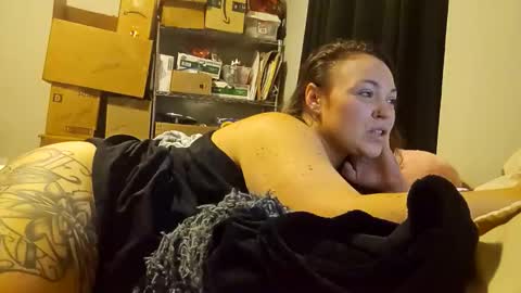 Snapshot of themixologistwink chatting on 11-27-25, 06:59 Stephanie Fuller online show from 11-27-25, 06:59