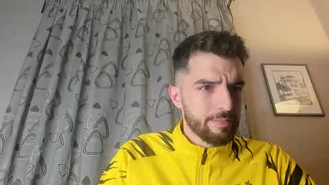 Snapshot of themmistokles chatting on 12-15-24, 07:53 themmistokles online show from 12-15-24, 07:53