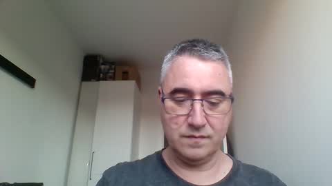 Themohican online show from 03-30-26, 05:25