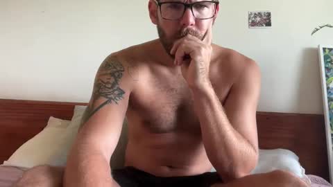 Snapshot of thenakedshaman chatting on 01-12-26, 09:03 TheNakedShaman online show from 01-12-26, 09:03