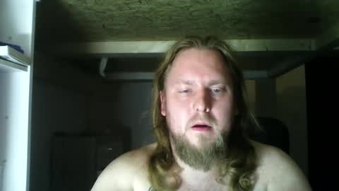 Snapshot of thenewdude1992 chatting on 12-20-24, 11:26 thenewdude1992 online show from 12-20-24, 11:26