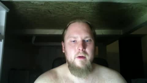 Snapshot of thenewdude1992 chatting on 02-14-25, 06:08 thenewdude1992 online show from 02-14-25, 06:08