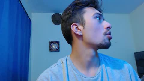 Theo online show from 02-12-26, 09:54