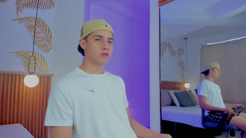  THEO- MATEO  online show from 12-16-24, 03:32