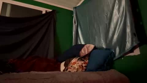 theonlyboi43ver online show from 11-19-25, 12:10