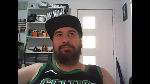 aussiebeard online show from 01-19-25, 02:15
