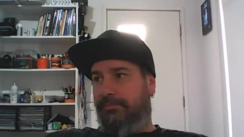 Snapshot of theozbeardguy chatting on 06-27-26, 02:16 aussiebeard online show from 06-27-26, 02:16