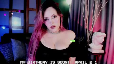 Snapshot of theprincess_rosee chatting on 04-16-26, 02:23 Rosie online show from 04-16-26, 02:23