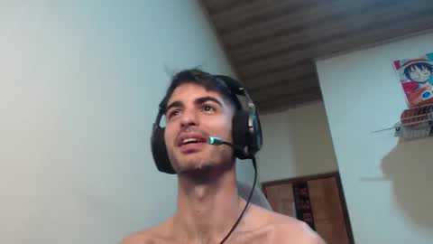 Santiago Enrique online show from 02-26-25, 05:31