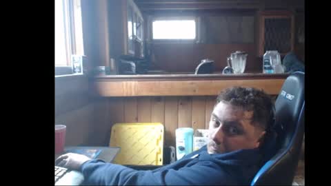 therealbigcheese0695 online show from 02-04-25, 06:49