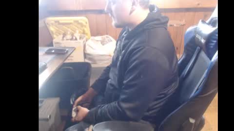 Snapshot of therealbigcheese0695 chatting on 11-22-25, 06:51 therealbigcheese0695 online show from 11-22-25, 06:51