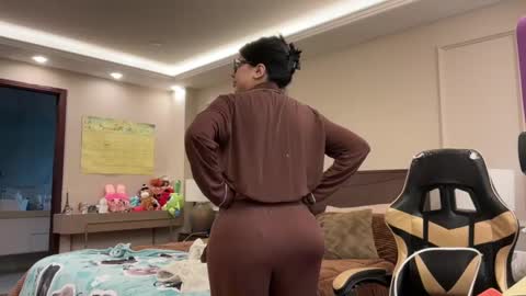 therealcamilabaddie online show from 09-26-25, 08:02