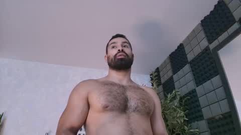 Snapshot of therealdan27 chatting on 09-17-25, 08:43 therealdan27 online show from 09-17-25, 08:43