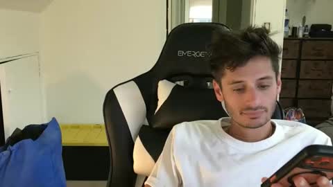 therealdylansdick online show from 10-23-25, 08:40