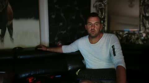 therealkurva4u online show from 02-20-25, 07:08