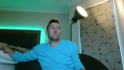 therealkurva4u online show from 10-17-25, 08:00