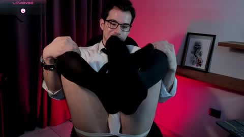     4th  online show from 02-14-25, 01:34