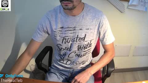 Snapshot of therealteb chatting on 09-30-25, 07:46 TheRealTeb online show from 09-30-25, 07:46