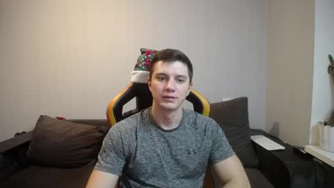 Snapshot of theroadtomars chatting on 12-21-24, 12:20 Nick online show from 12-21-24, 12:20